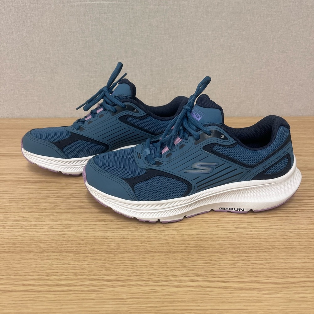 Skechers Go Run Shoes Women's 7 Blue and Purple Air Cooled Goga Mat Performance